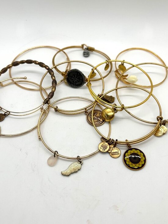 Lot Of 10 Gold-Tone Bracelets 4 Alex And Ani 1 Avon 1 Wind And Fire - Picture 1 of 10